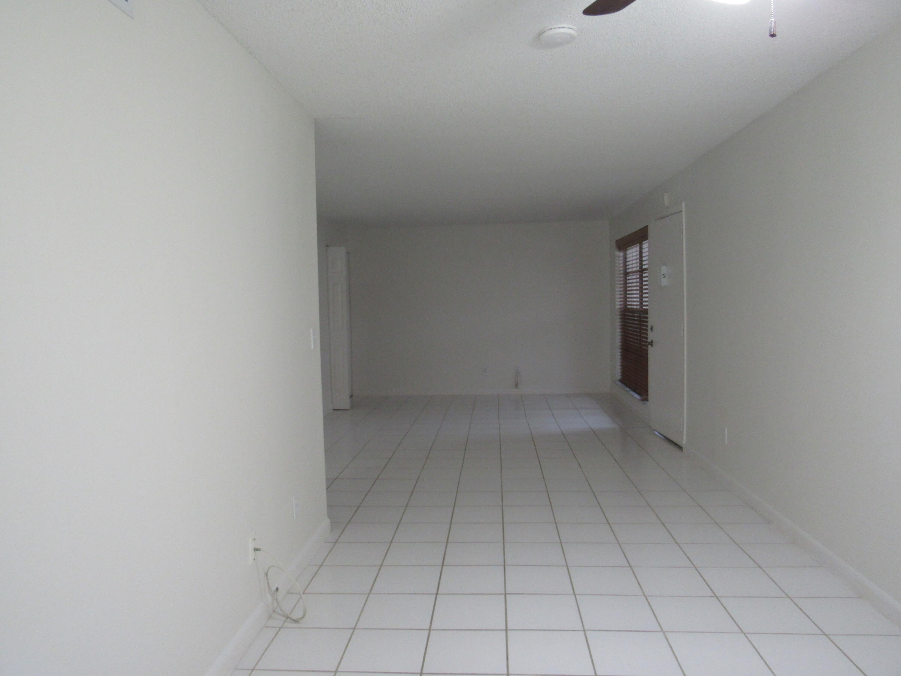 2110 Se Edler Drive – photo 3