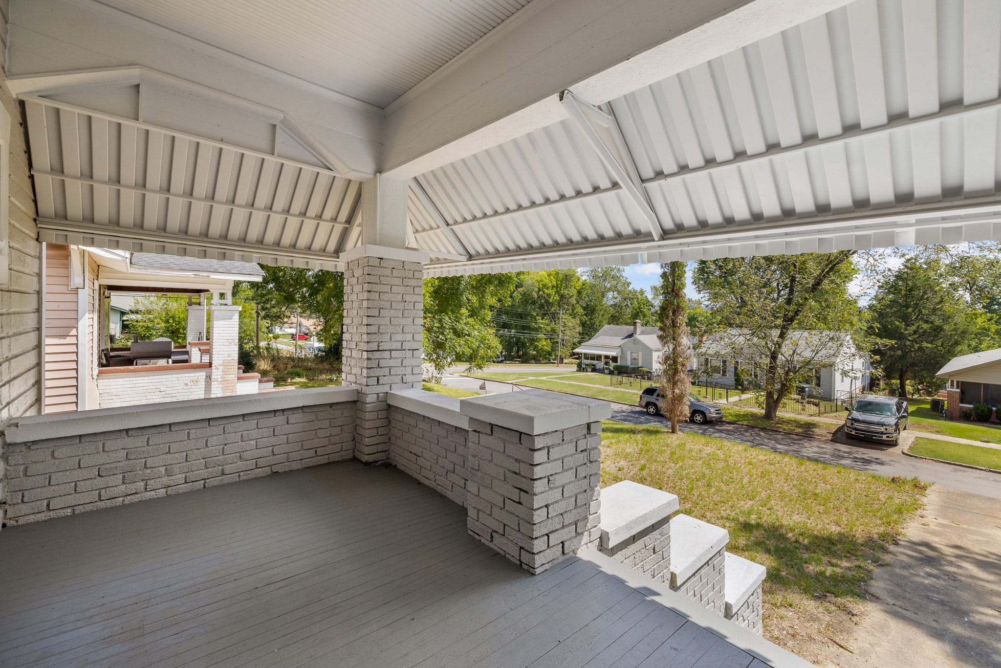 1520 34th Ave N – photo 4