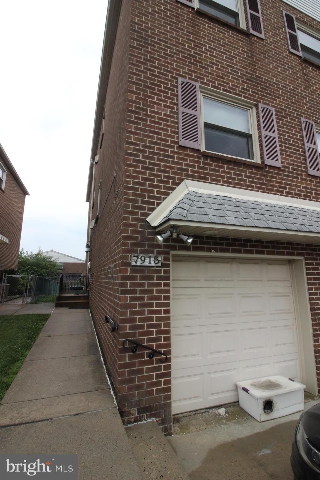 7915 FAIRFIELD Street – photo 2
