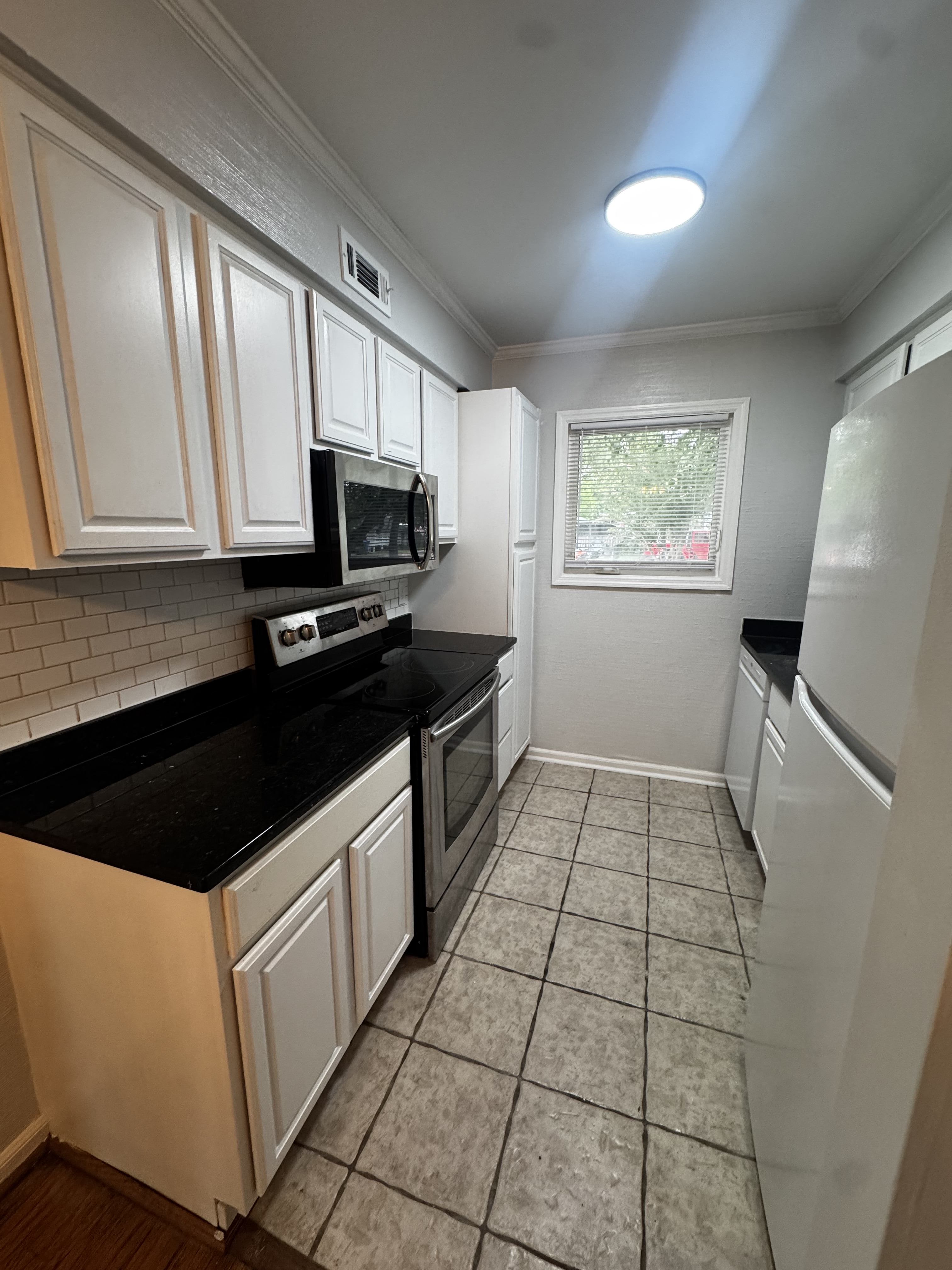 6306 Wedgewood St Unit A – photo 5