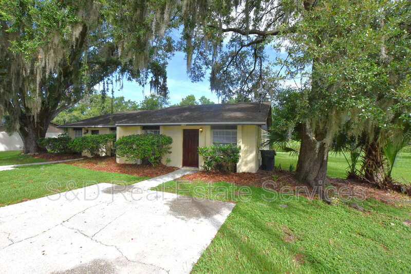 4705 Dimbath Dr – photo 2