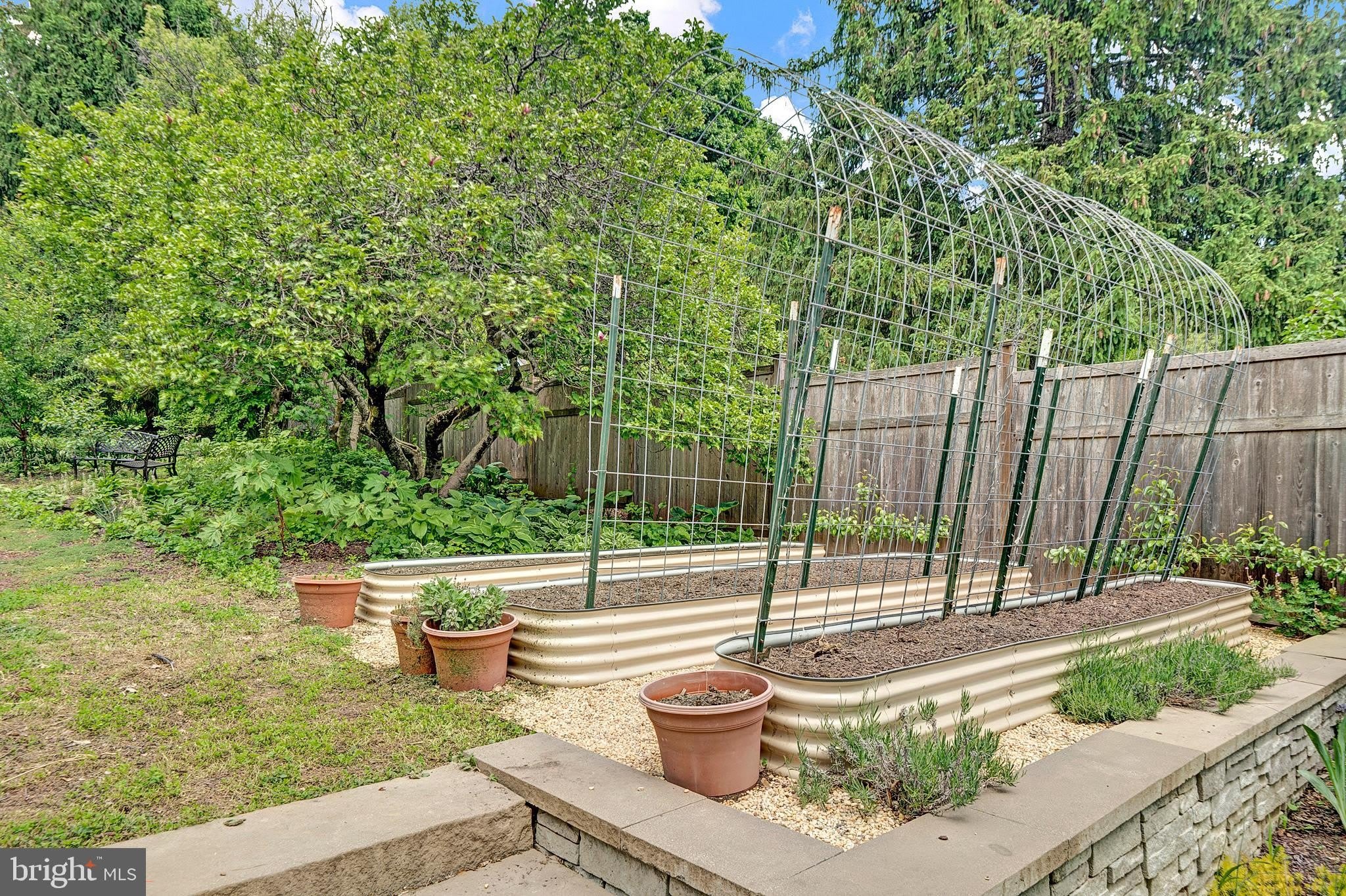 36 HART Avenue – photo 3