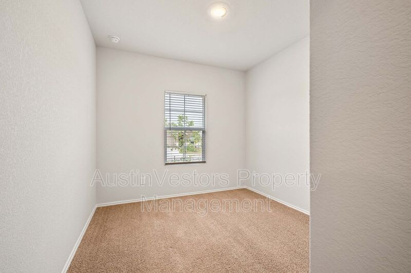 204 Lily Pond Trl – photo 5