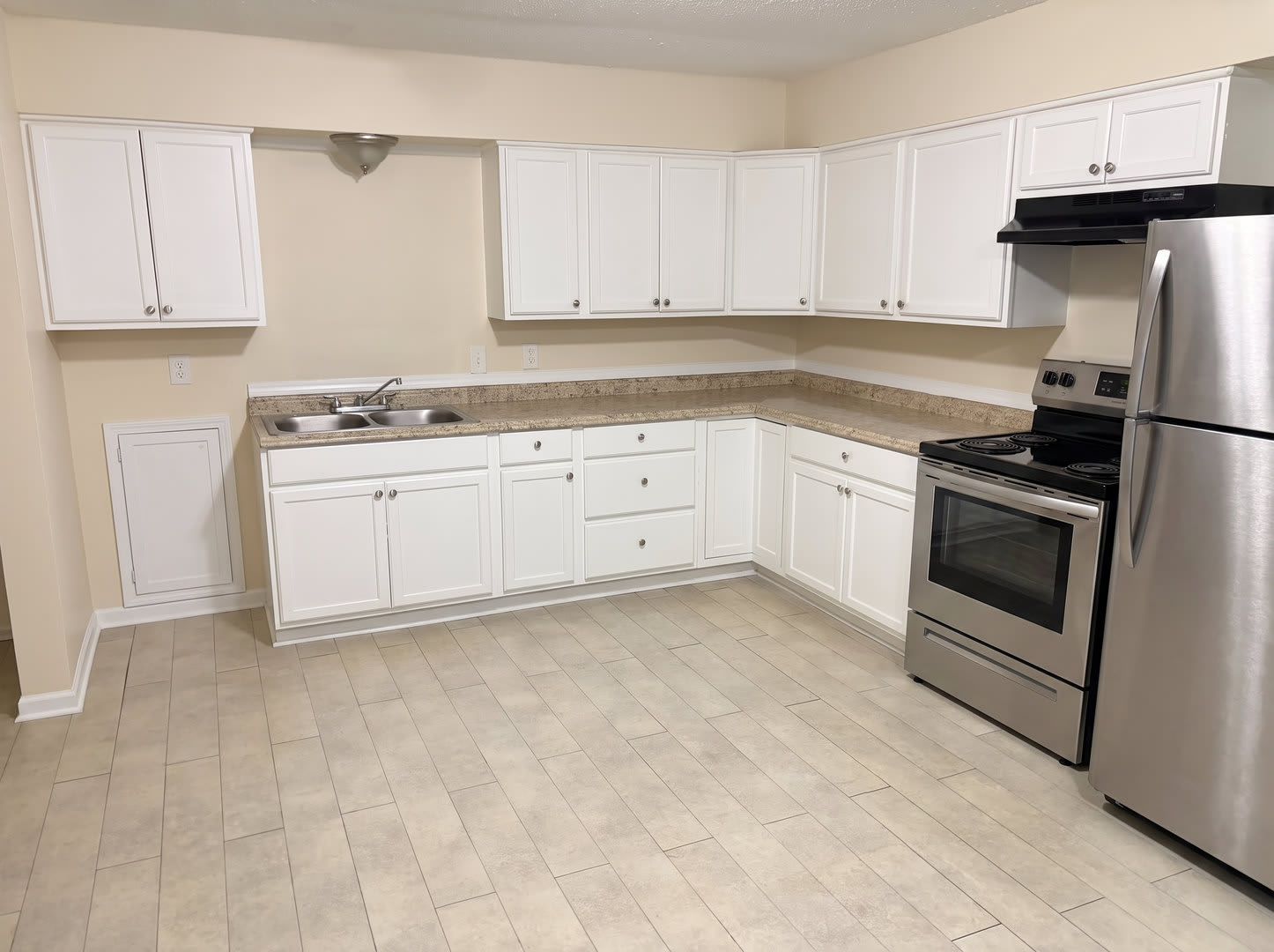 3 Bedroom Home in Memphis – photo 3