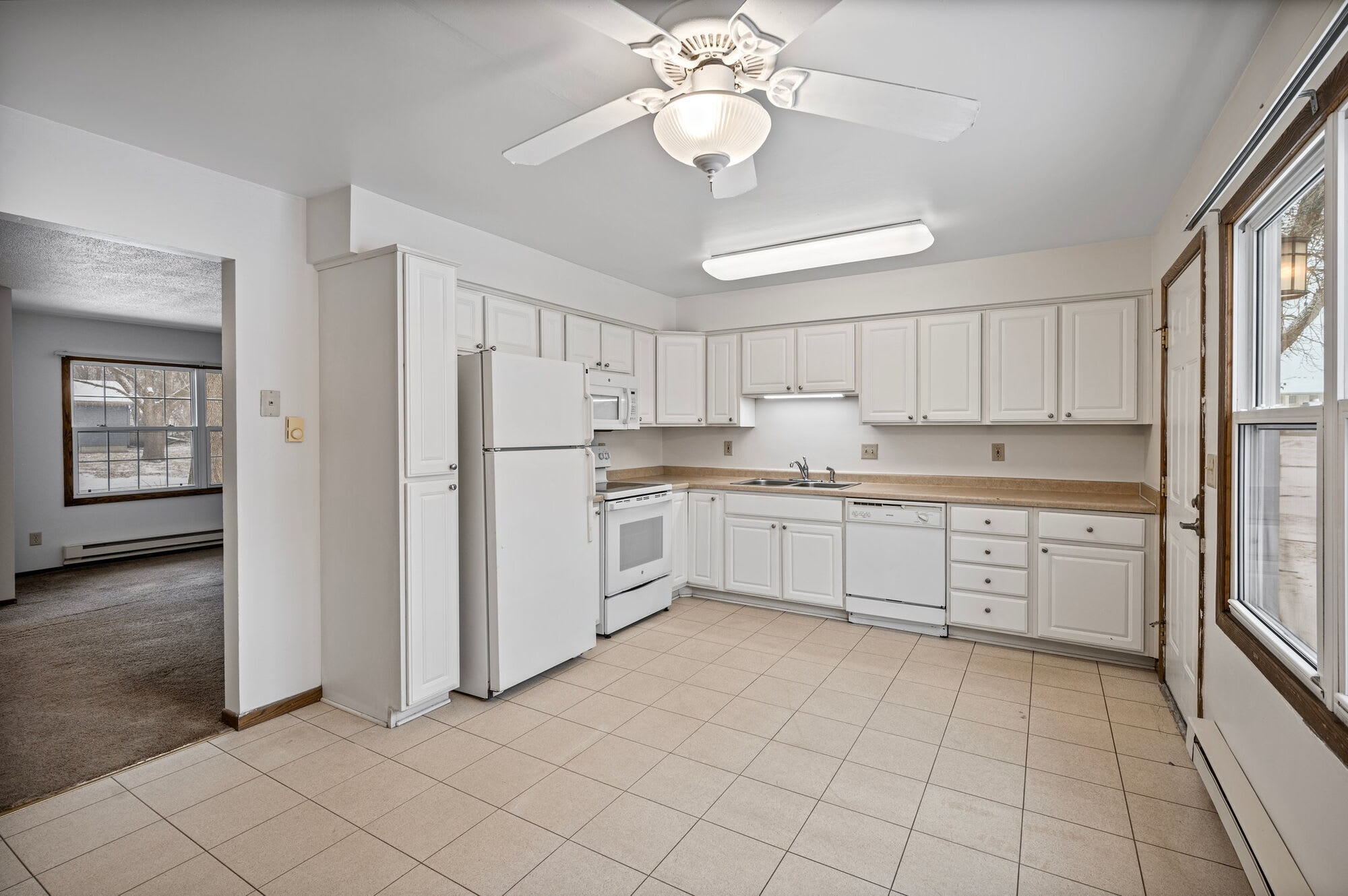 Oak Street Townhomes – photo 4