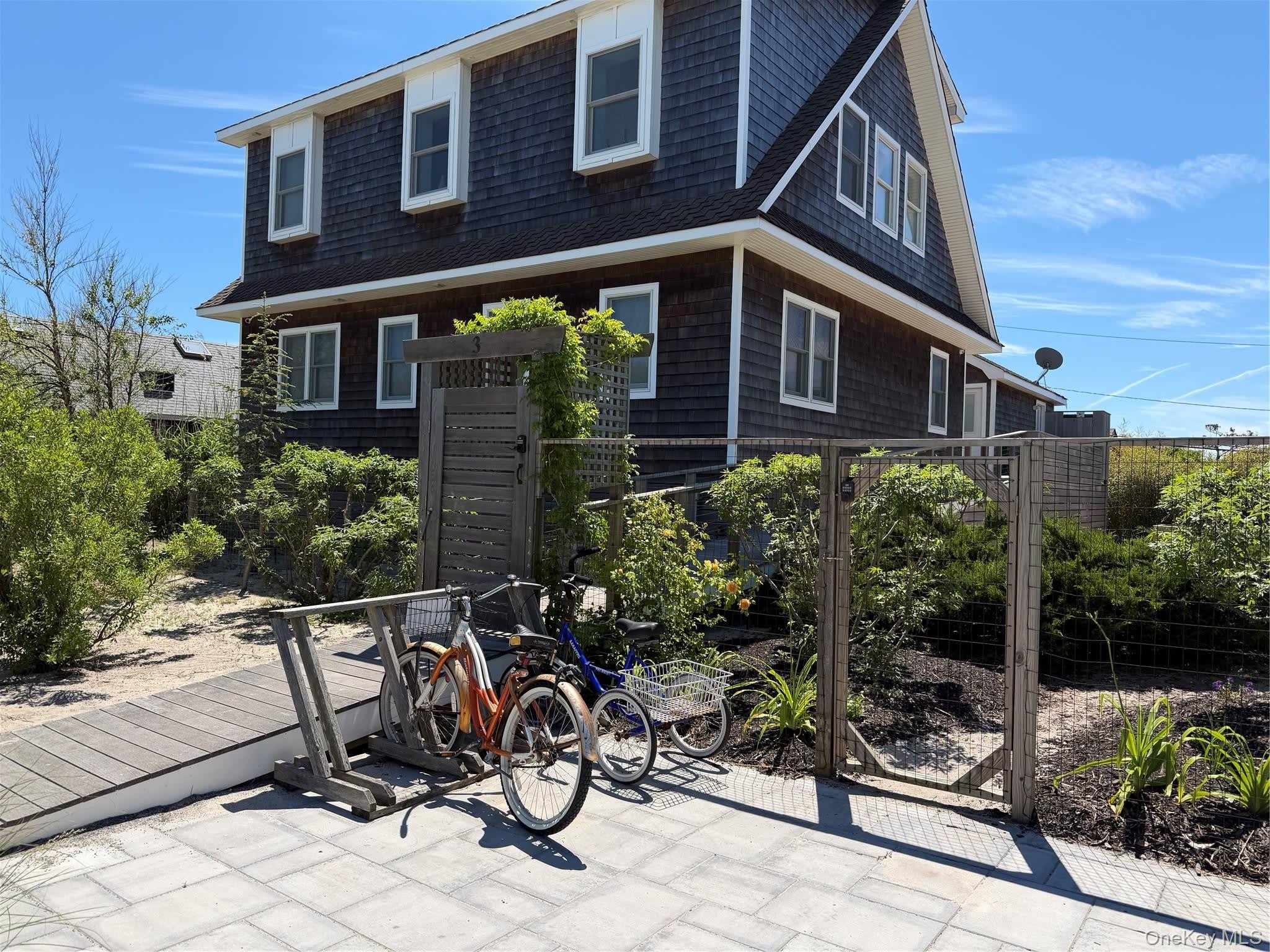 3 Erie Street – photo 1