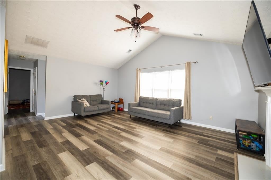 599 Rivulett Court – photo 4