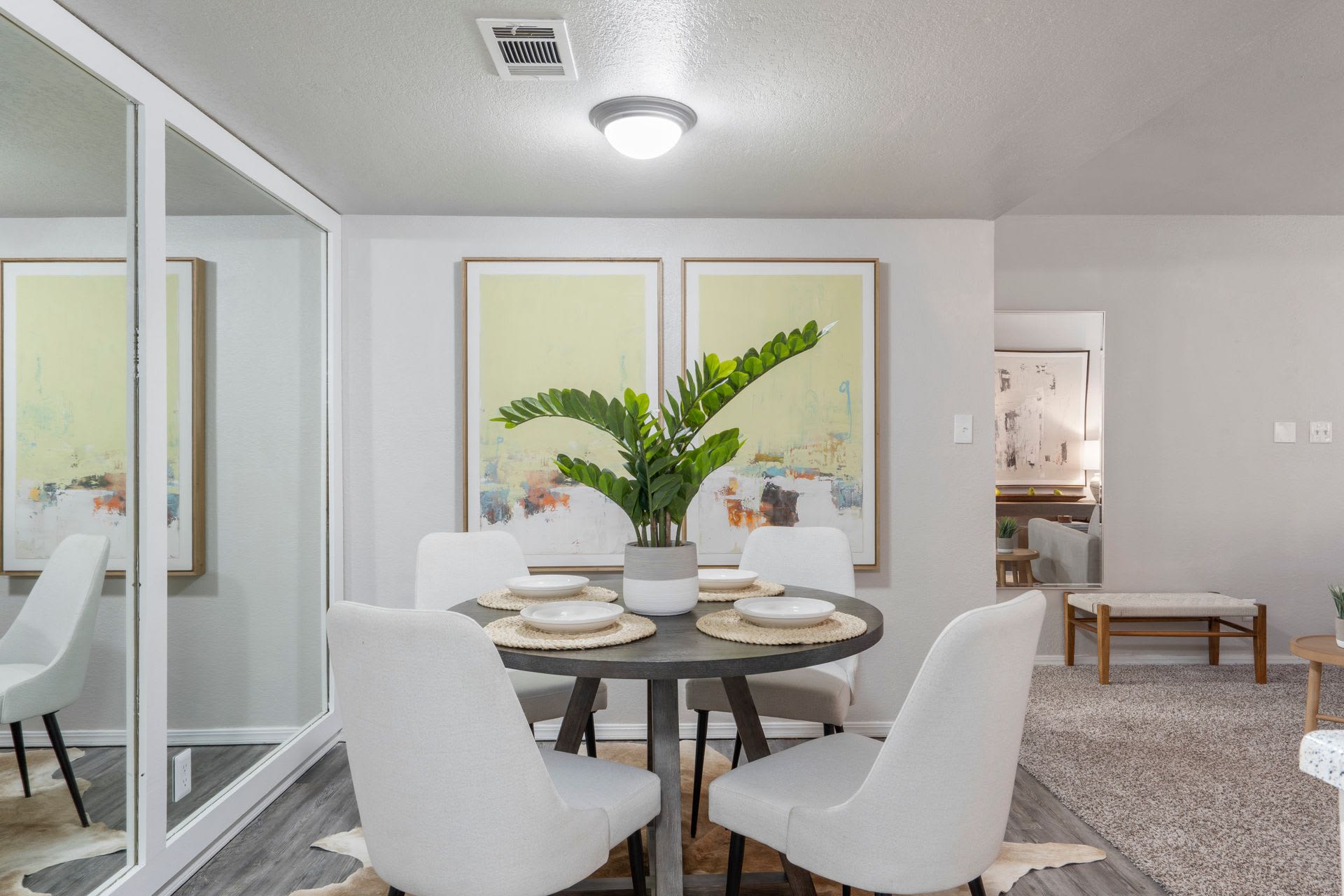 Sheridan Springs Apartments – photo 5