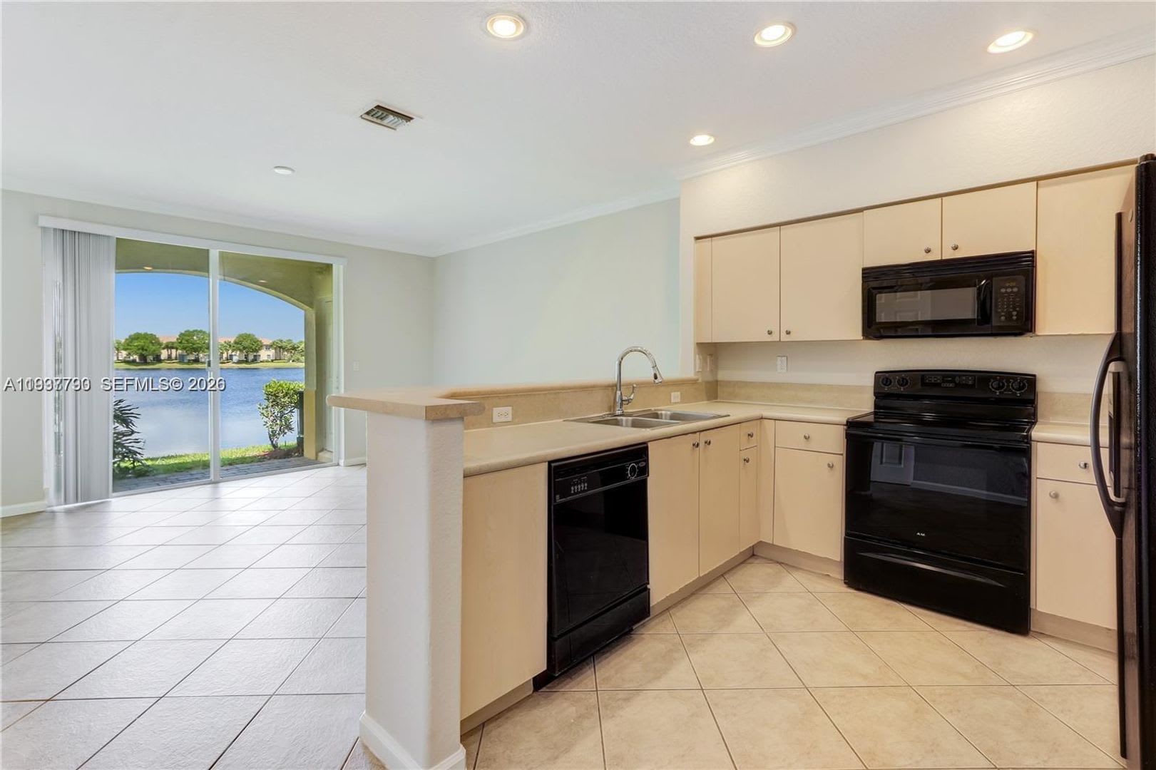 2830 SW 83rd Terrace 101, Miramar, FL 33025 – photo 1