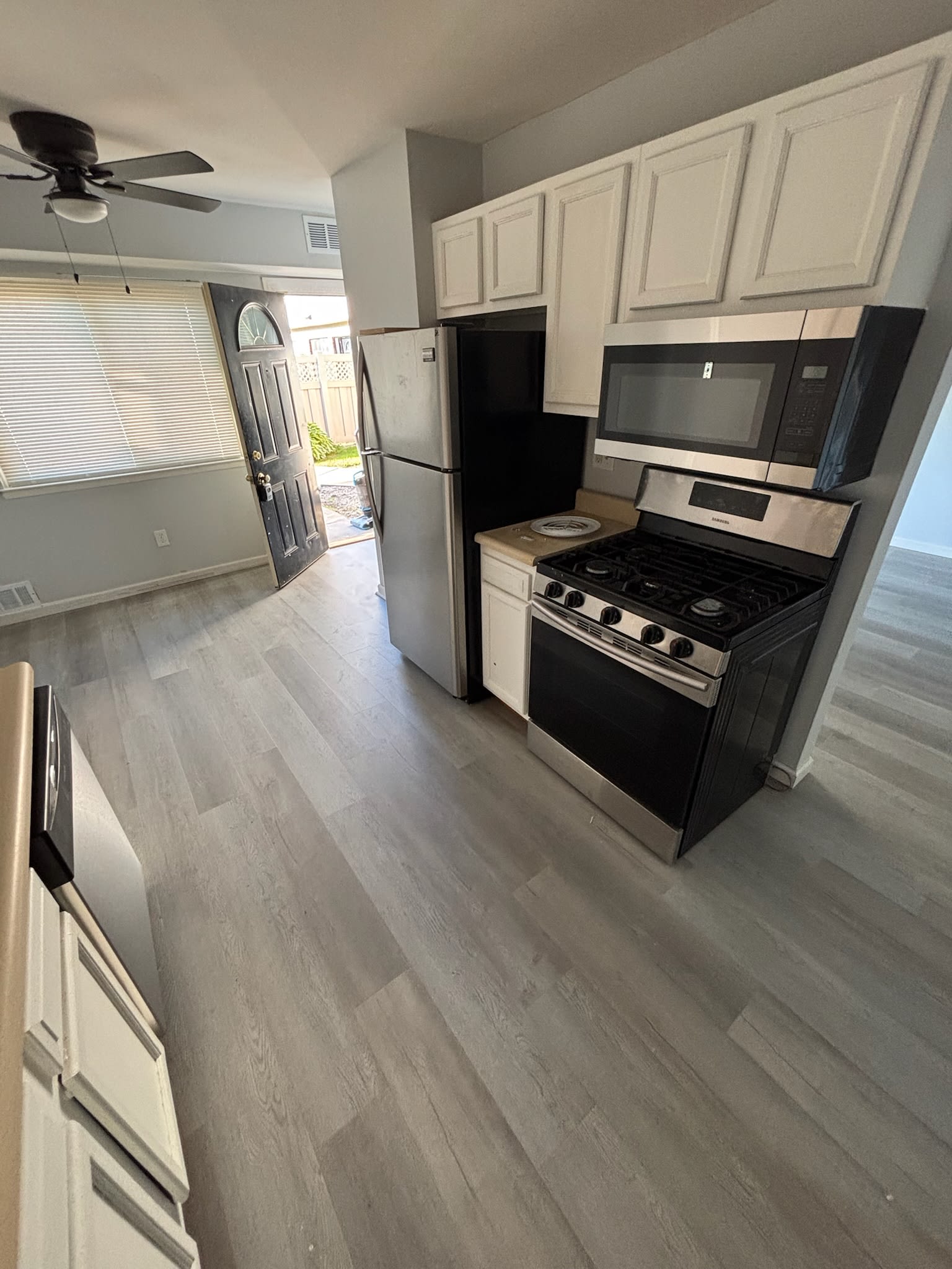 24865 Mayfair Street – photo 2