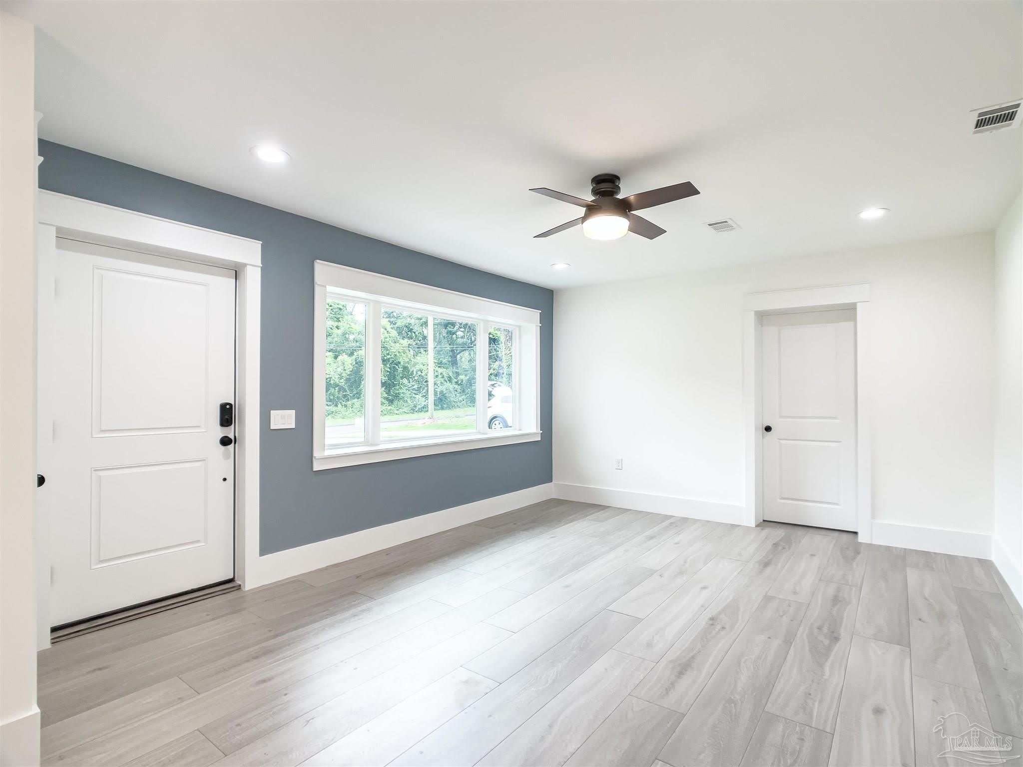 10047 Noriega Dr – photo 4