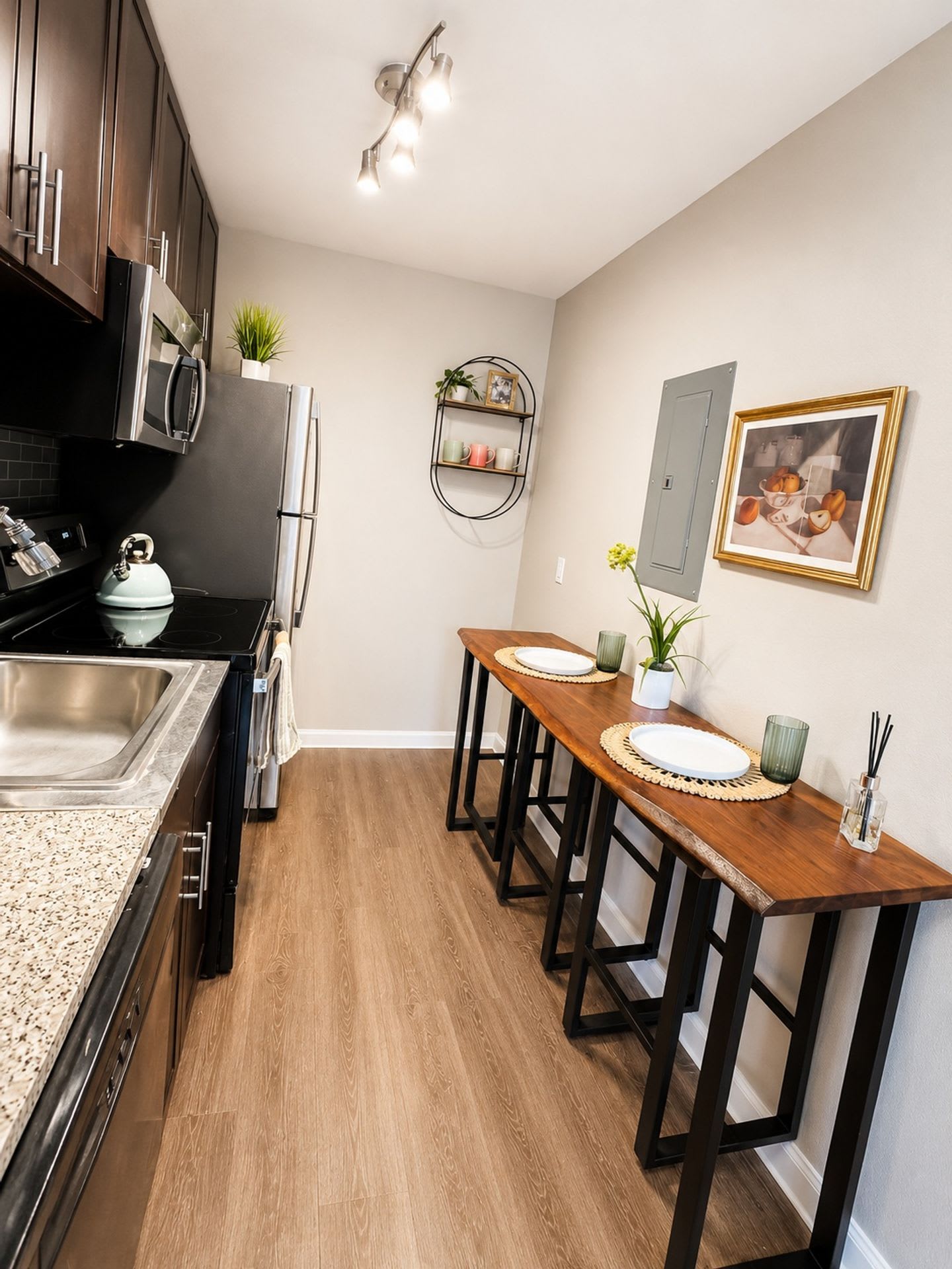 The Hedge Apartments – photo 5