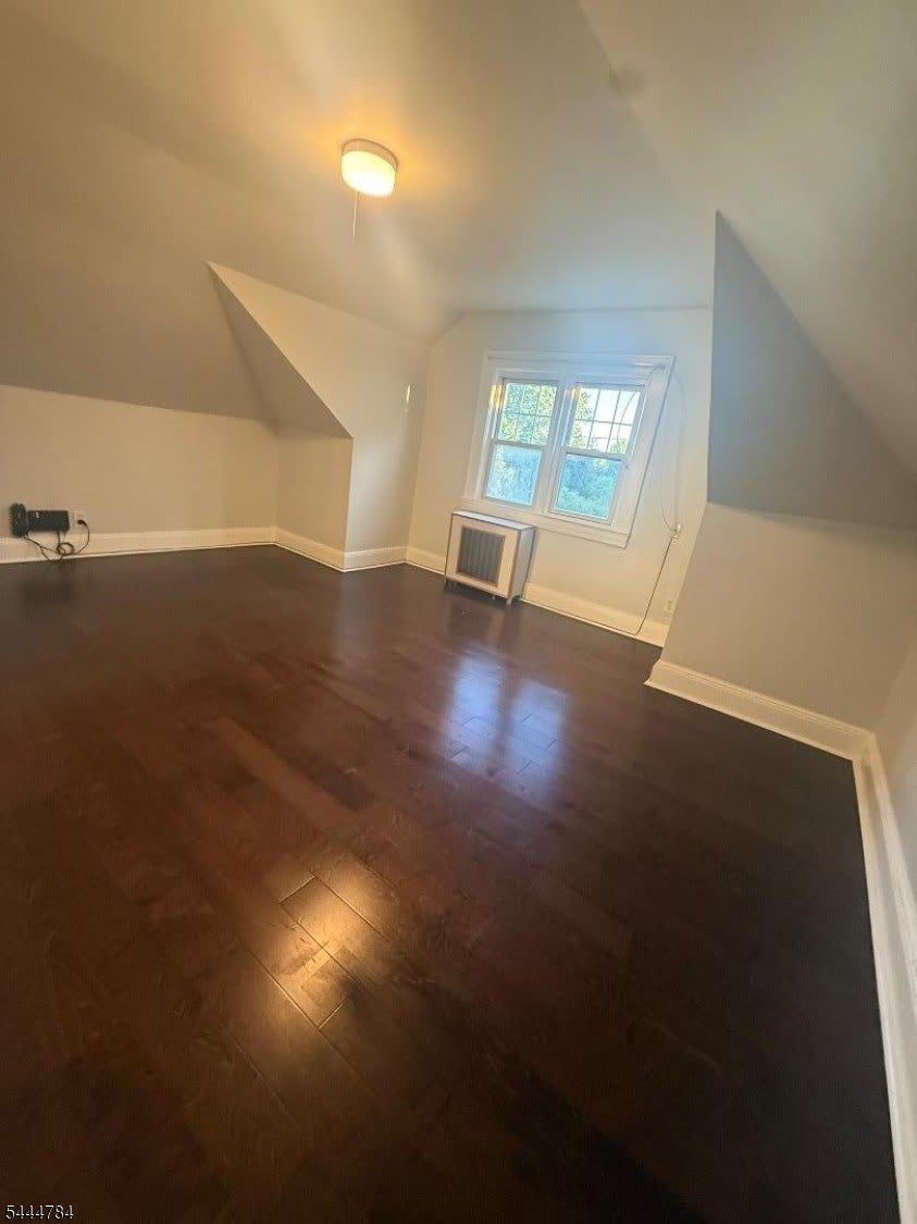 409 Bacheller Ave – photo 4
