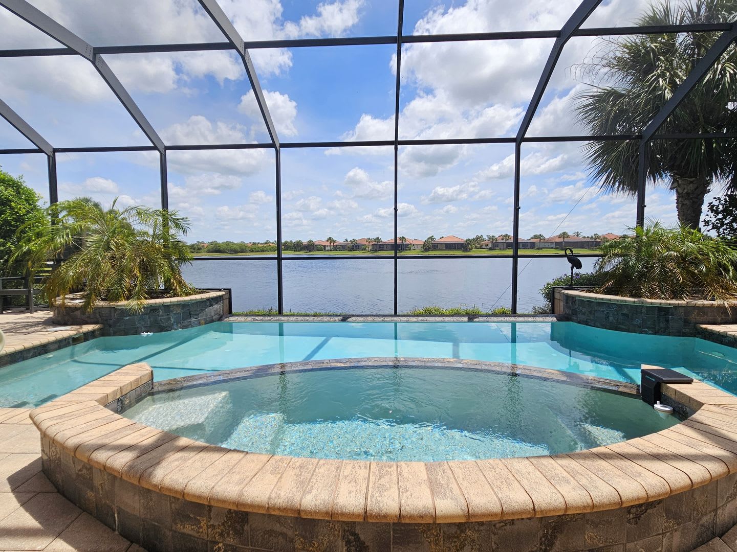 Seasonal Short Term 4 Bedroom 3 Bathroom Heated Pool Home Located In Venetian Golf River Club – photo 2