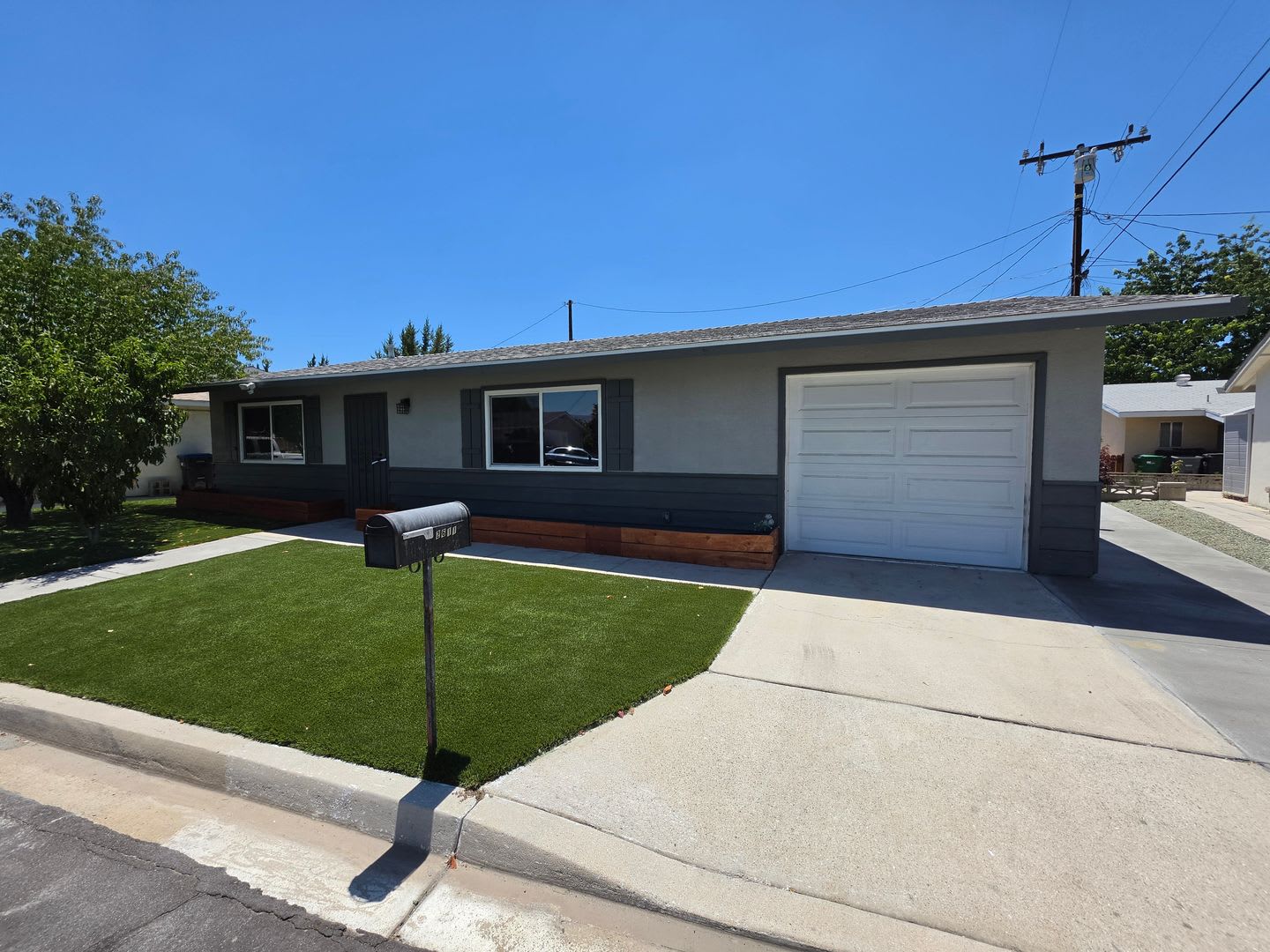 55+ Community Two Bedrooms One Bath – photo 2