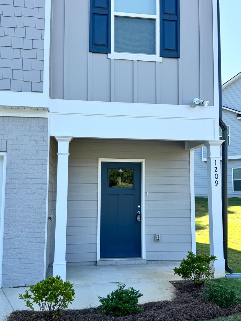 McCoy Street Townhomes! – photo 1