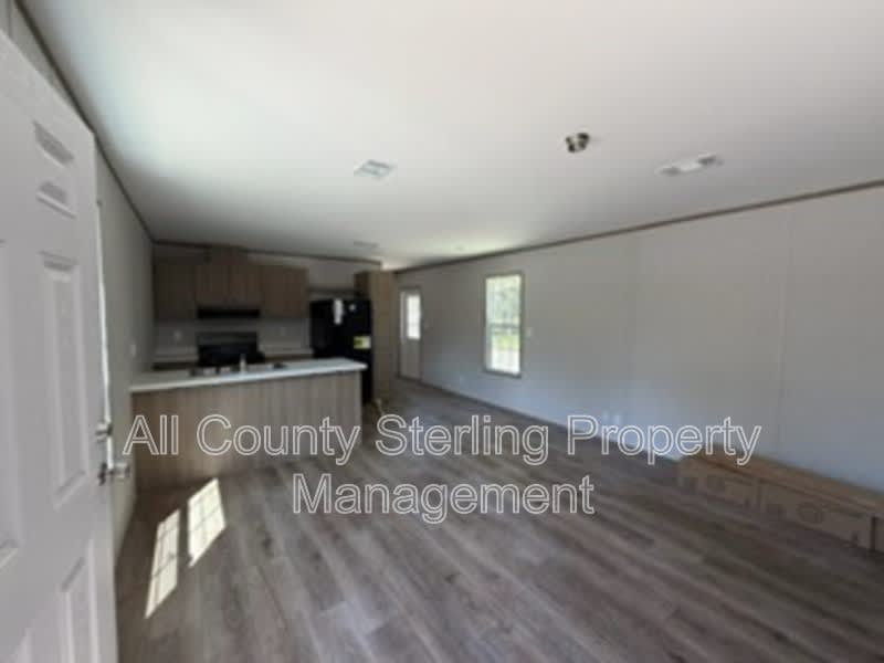 139 SE Perfect Court – photo 3