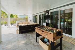 1754 SW 28th Ter – photo 5