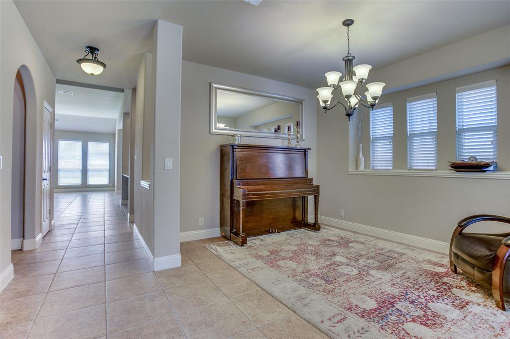 419 Salisbury Drive – photo 3