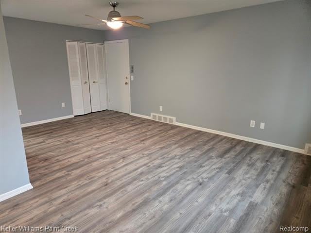 3105 Linwood Avenue – photo 5
