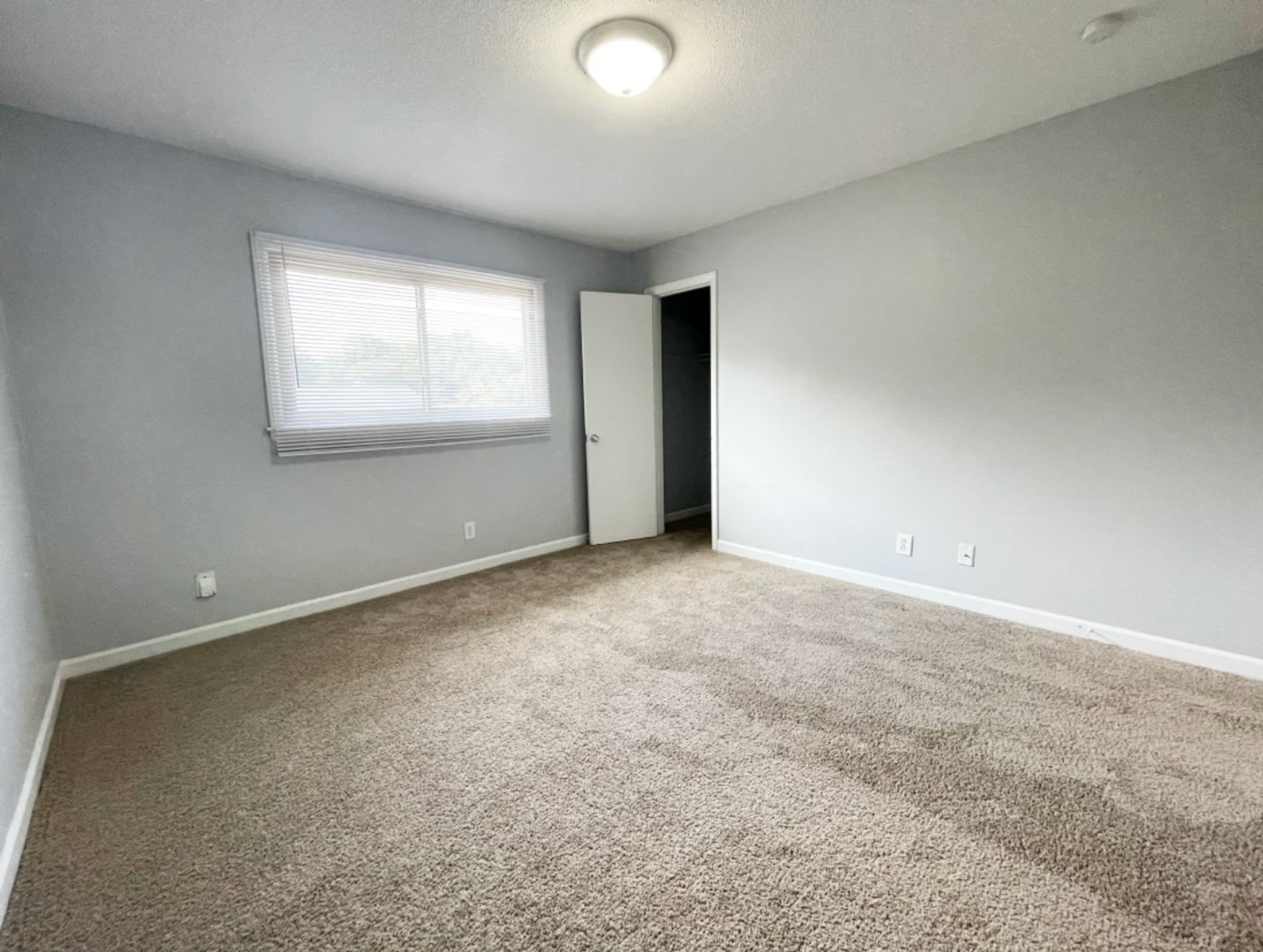 2-Bedroom Rental Home on Marble Street – photo 4