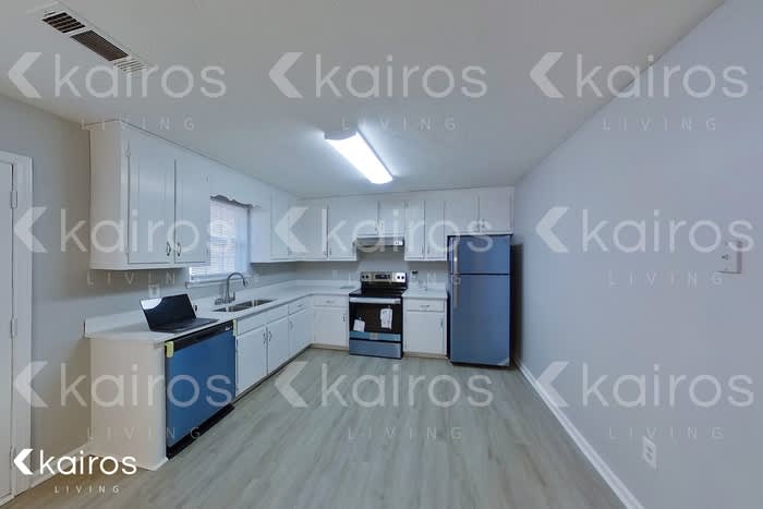 223 Peltry Drive – photo 4
