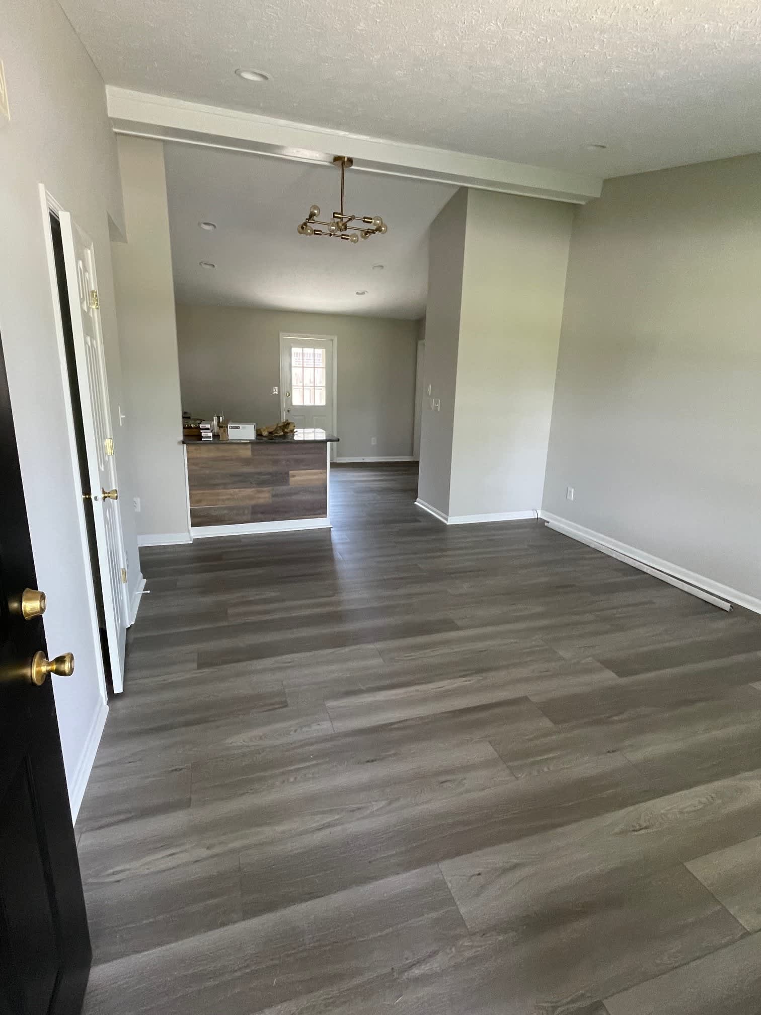 1117 E 105th St – photo 3