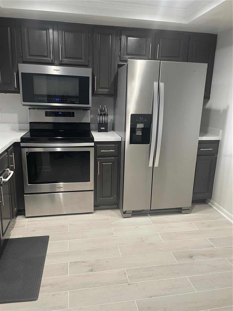 106 1ST Street E – photo 4