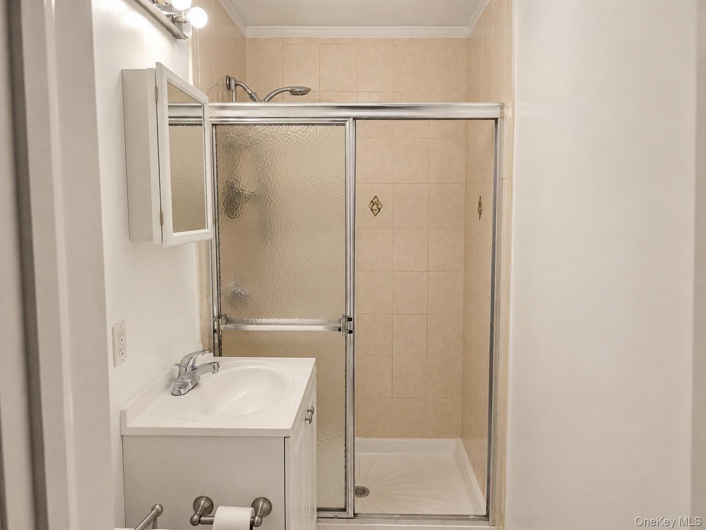 71-08 162 Street – photo 5