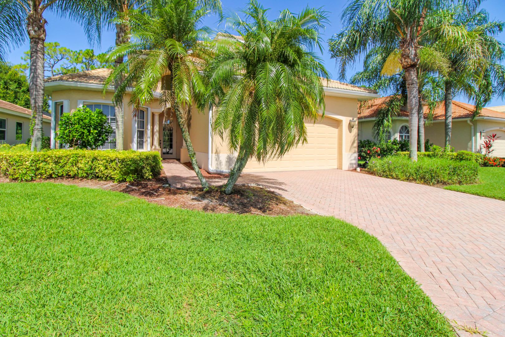 Private Pool Home Two Floors 4 Bedroom 3Bath In Hunters Ridge Bonita Springs Available – photo 1