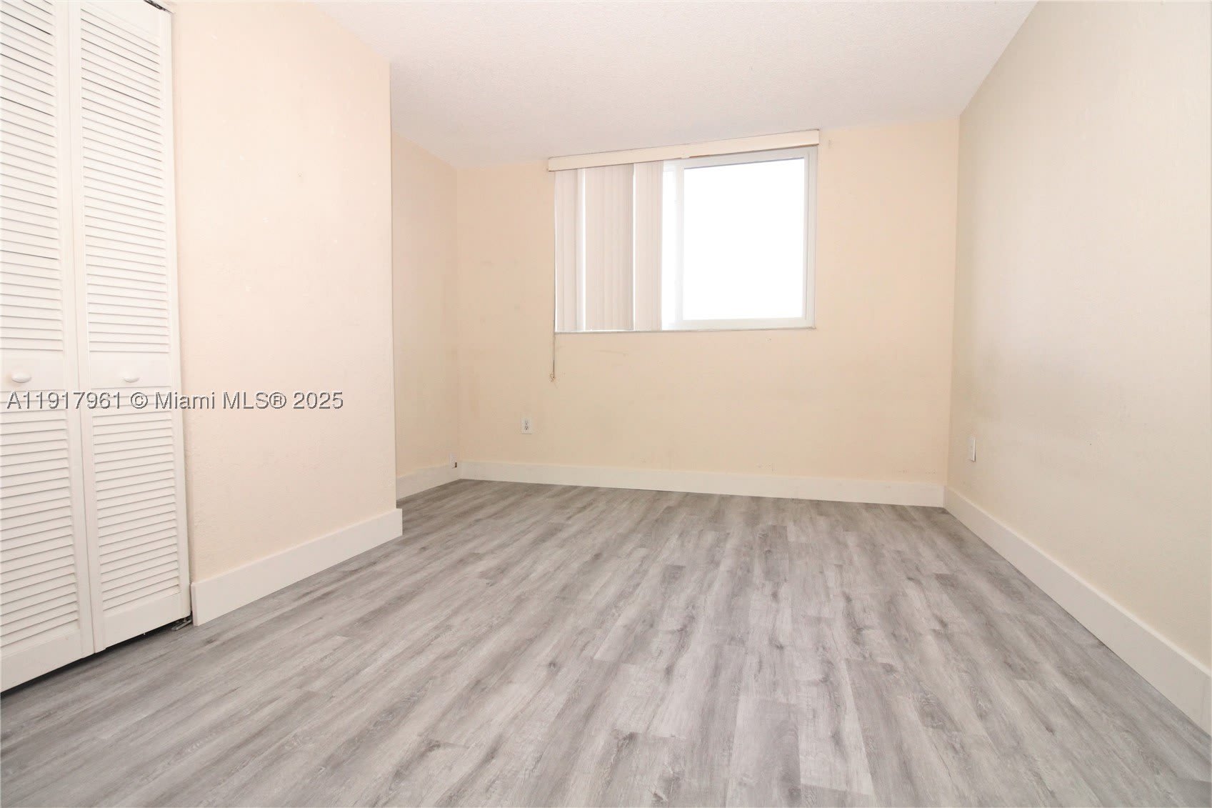 1251 Ne 108Th St – photo 5