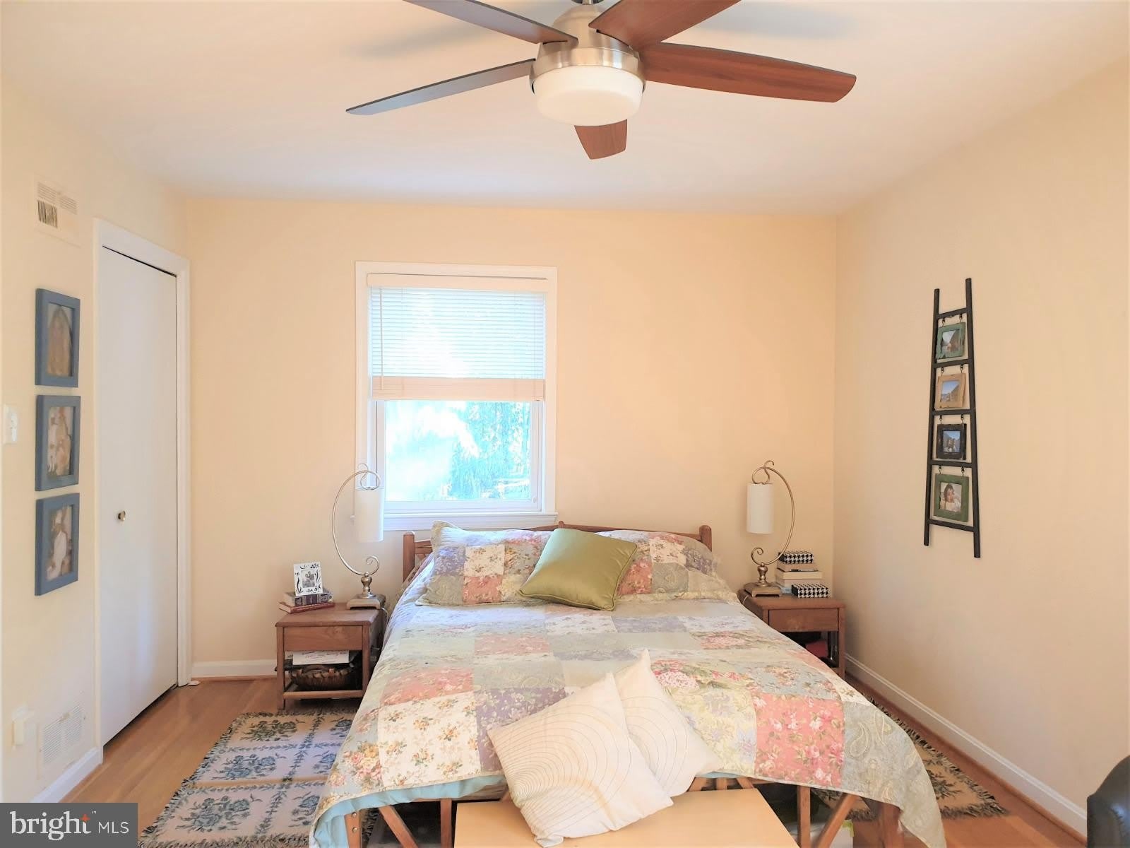5208 ACACIA Avenue – photo 5