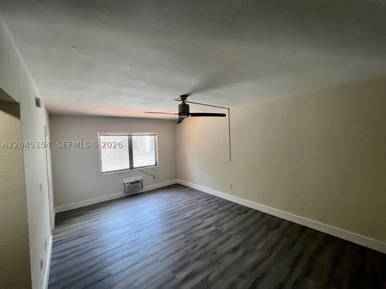 218 Santillane Ave – photo 2