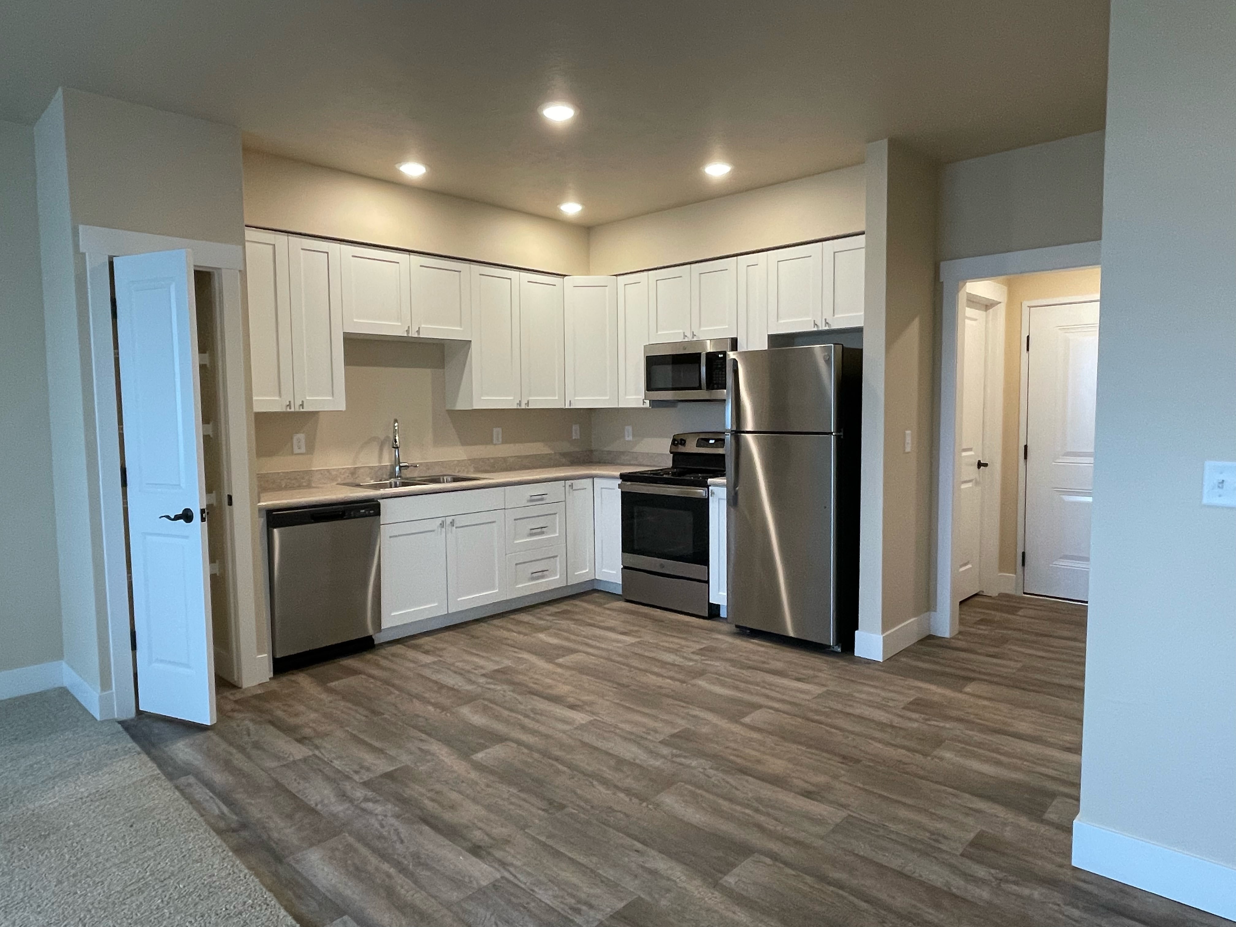 5385 Elyn Lp – photo 5