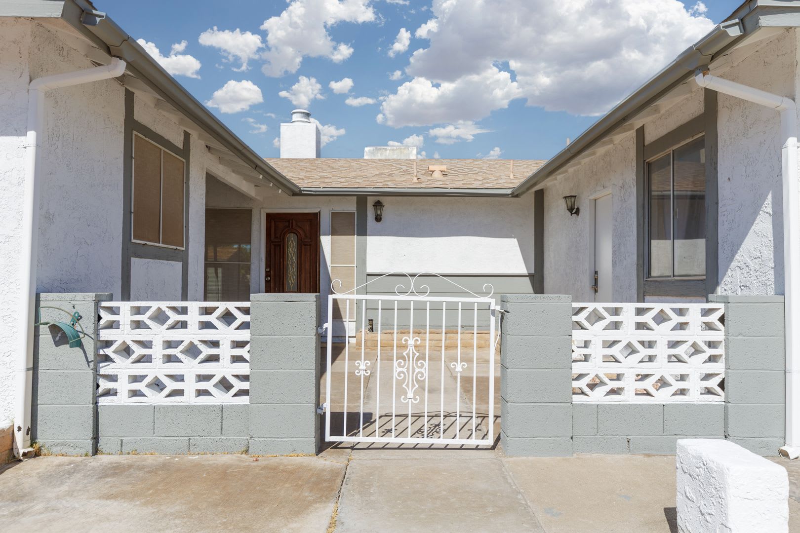Single Family 3 Bedroom – photo 2