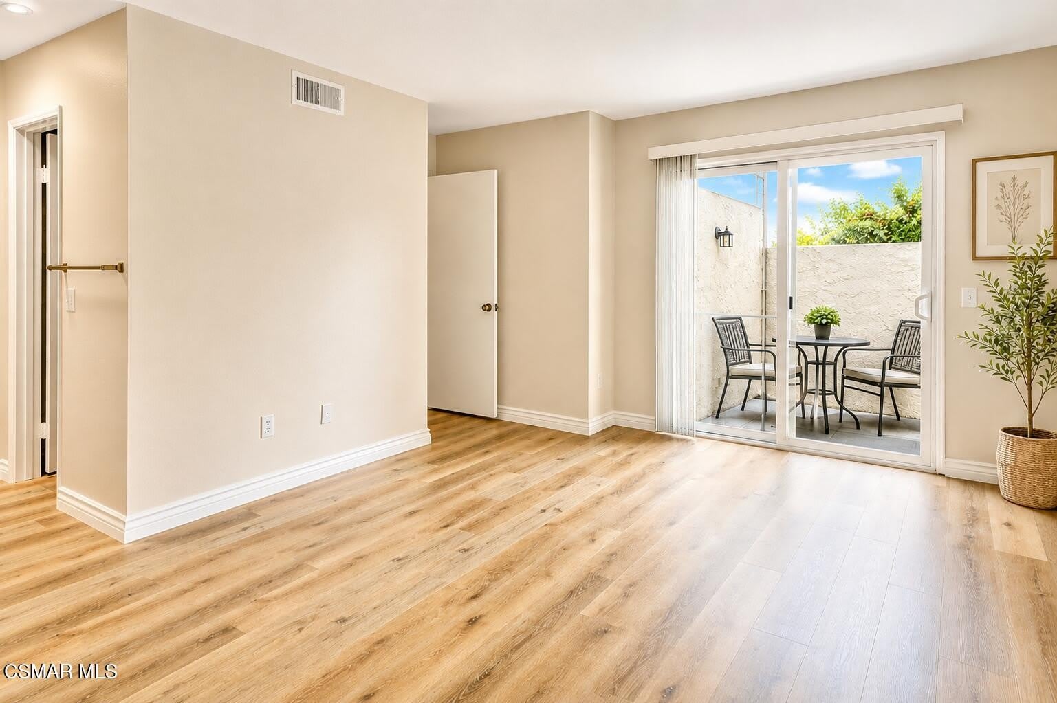 32355 Saddle Mountain Drive – photo 4