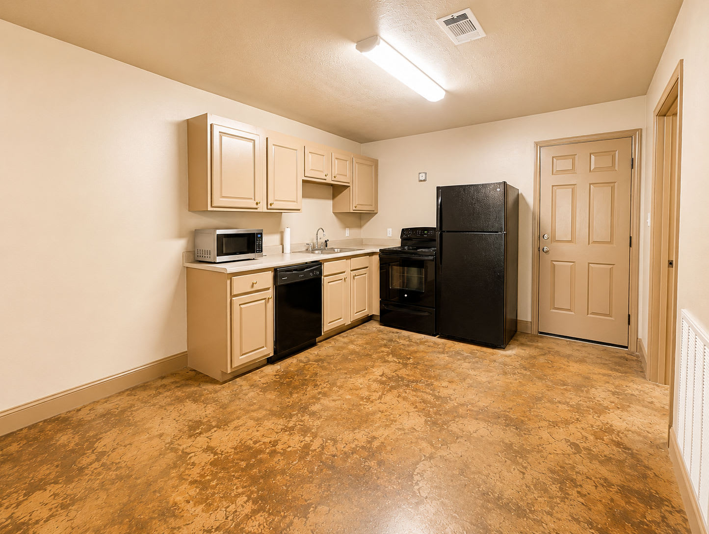 10 Nwr Ln Apt D – photo 5