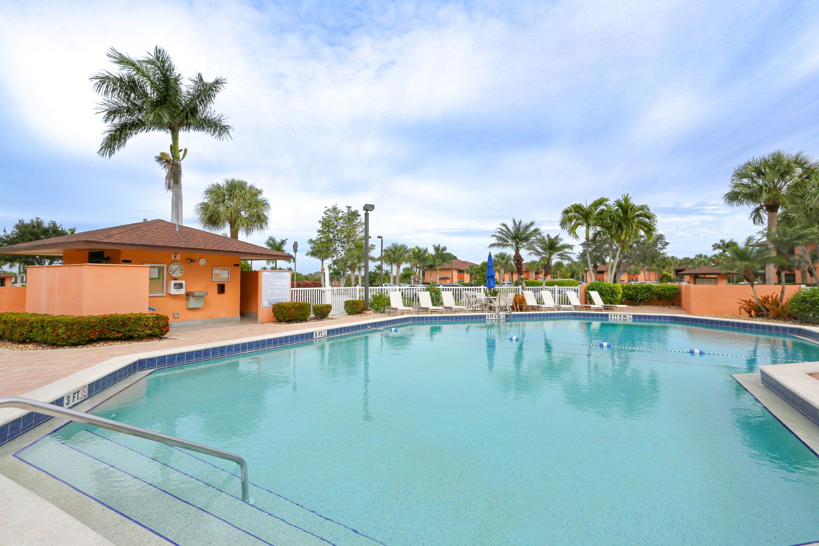 Ask About The Two Weeks Free Wonderful Updated Condo Close To Marco Island And Beaches Will Not Last Long Call Today – photo 5