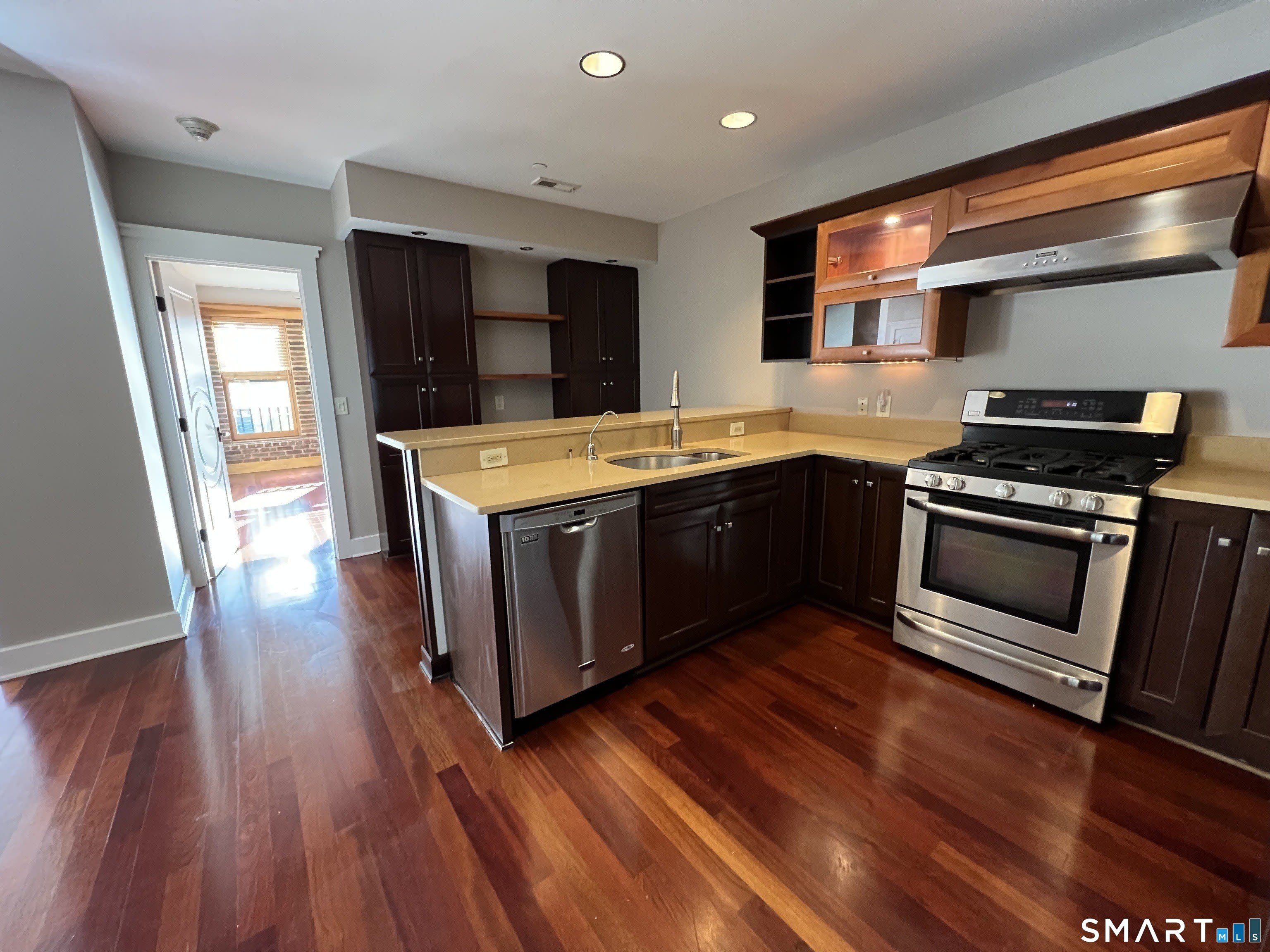 9 River Street – photo 3