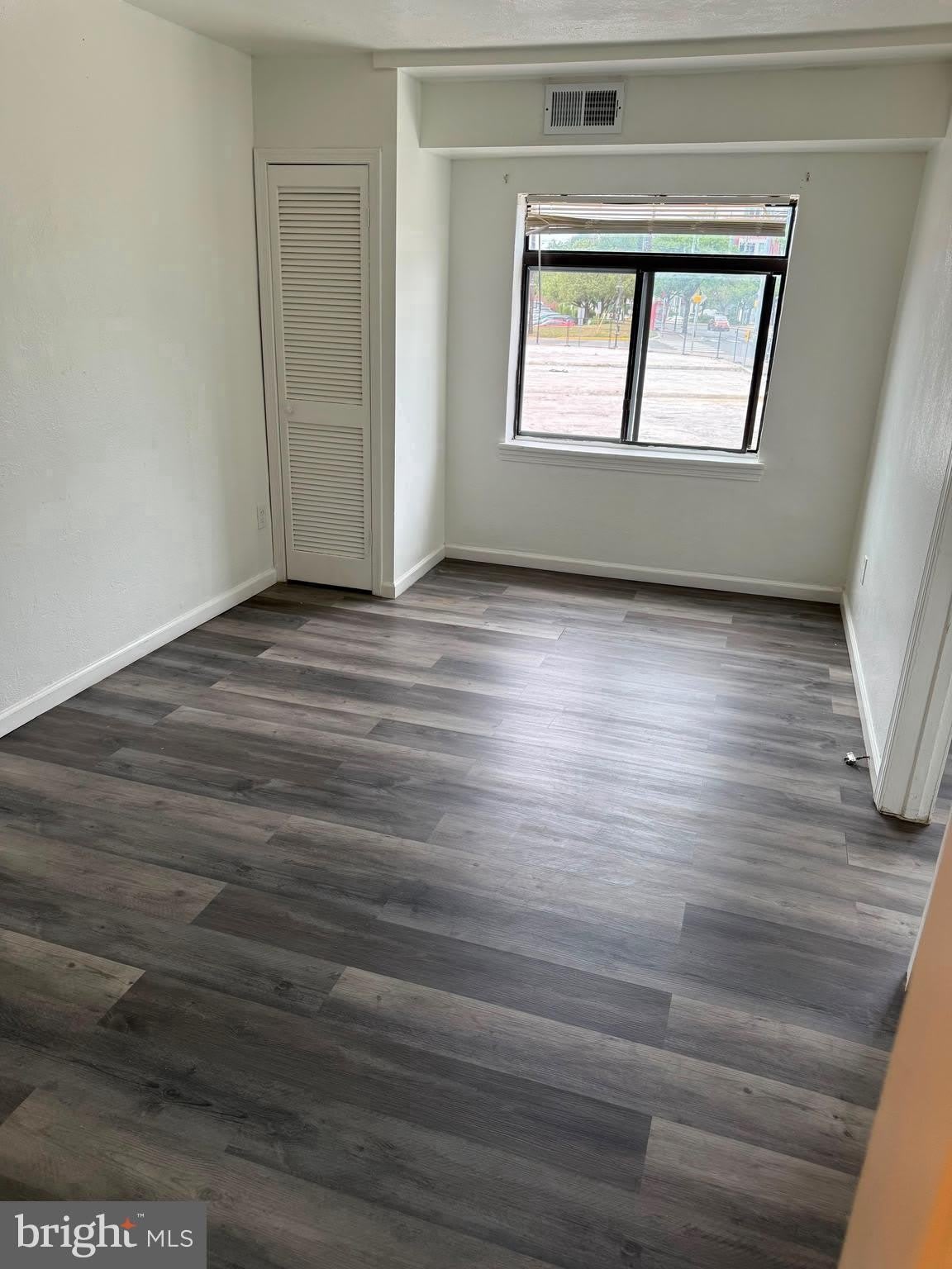 7317 Baltimore Avenue – photo 5