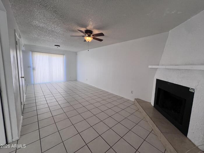 15601 North 27th Street – photo 3