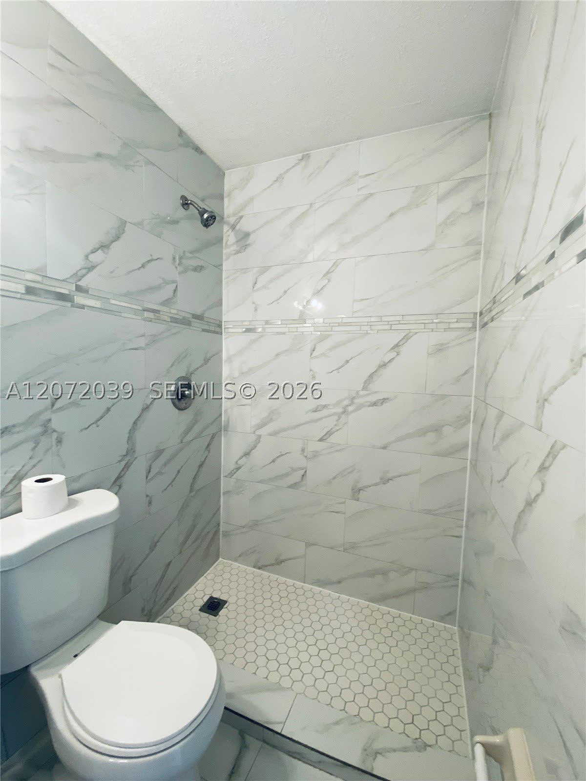 3100 NW 86th St – photo 4