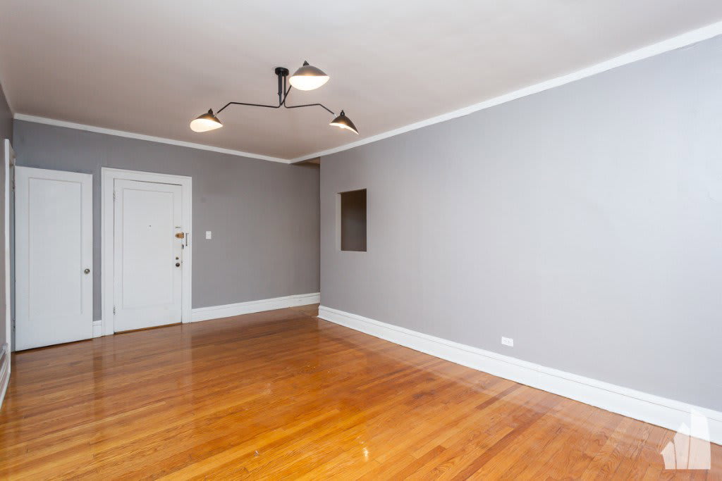 439 West Melrose Street – photo 4
