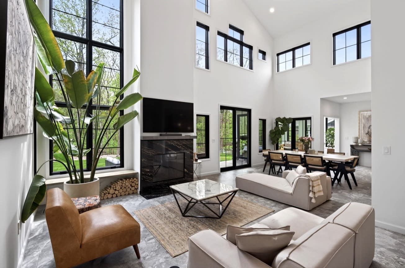 6582 Rosewood Lane – photo 1