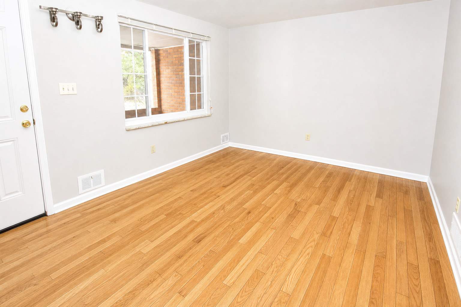 181 BALE DRIVE – photo 2