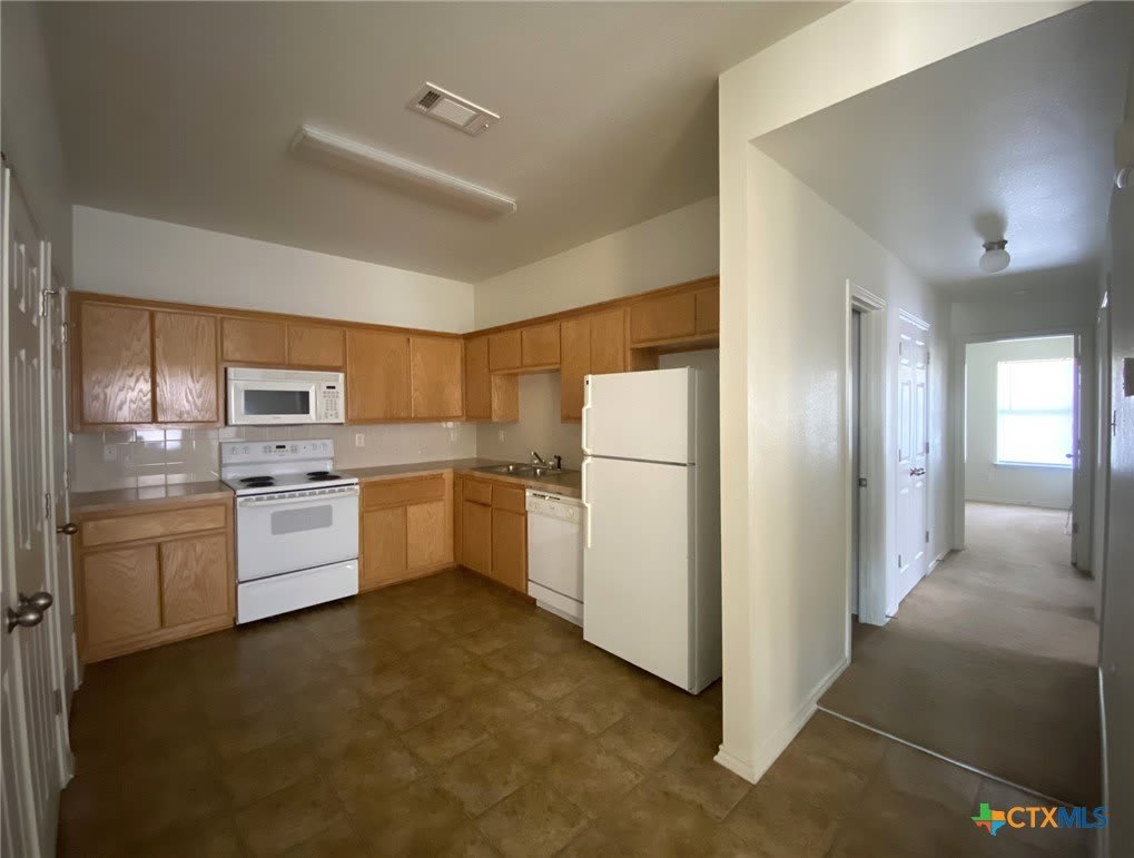 2802 Ashley Drive – photo 4