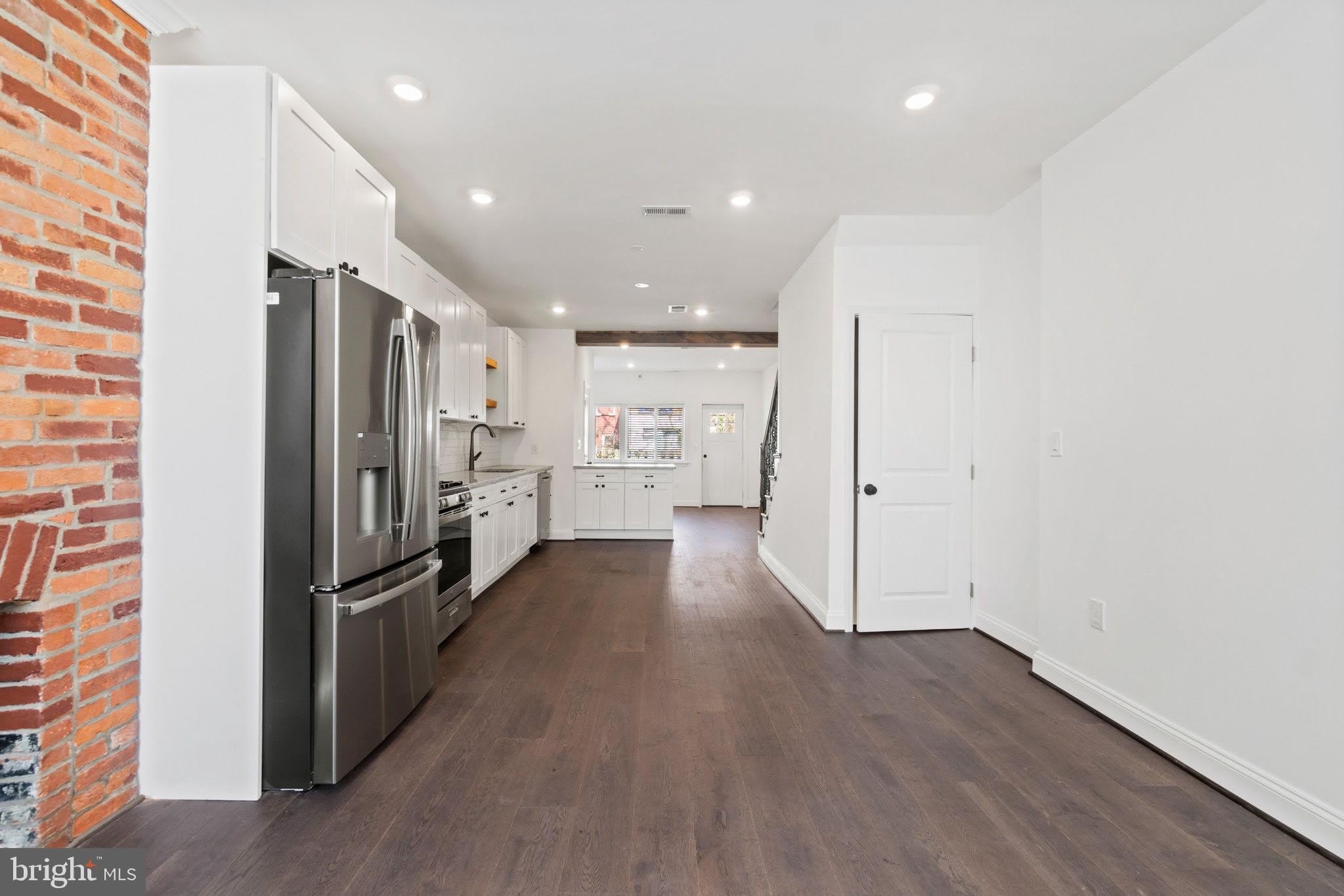 1008 Boyd Street – photo 2