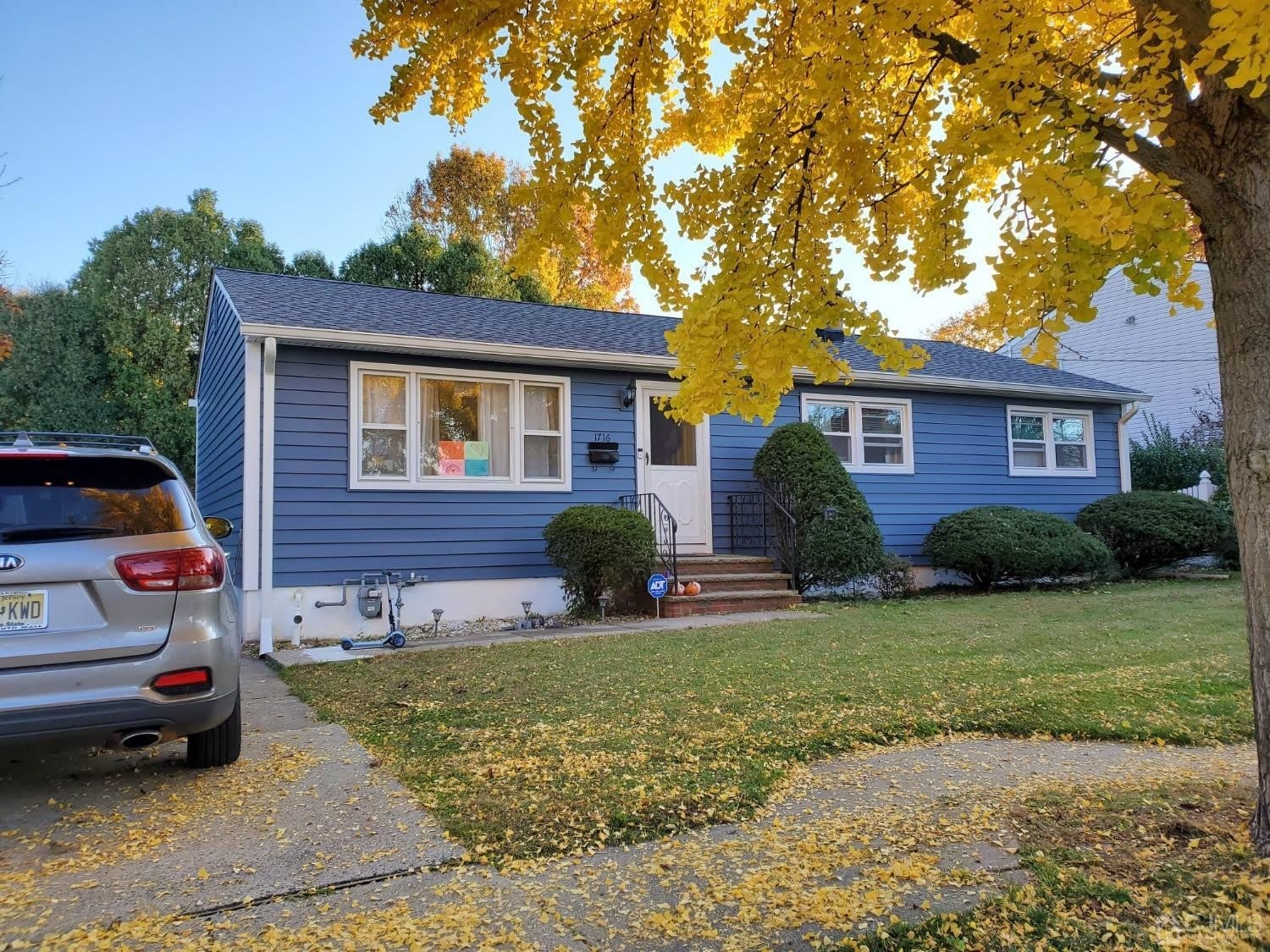 1716 Central Avenue – photo 2