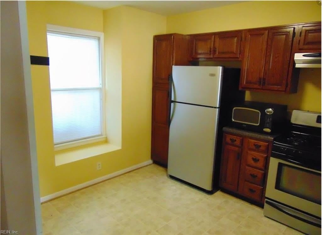 125 Wexford Drive E – photo 3