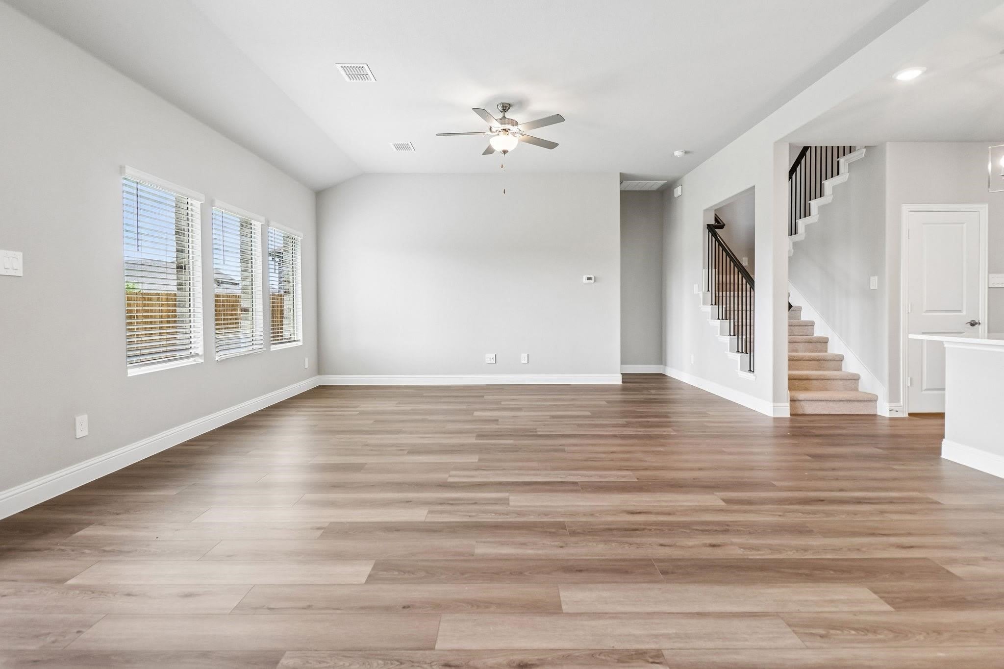 6206 Castamere Drive – photo 4